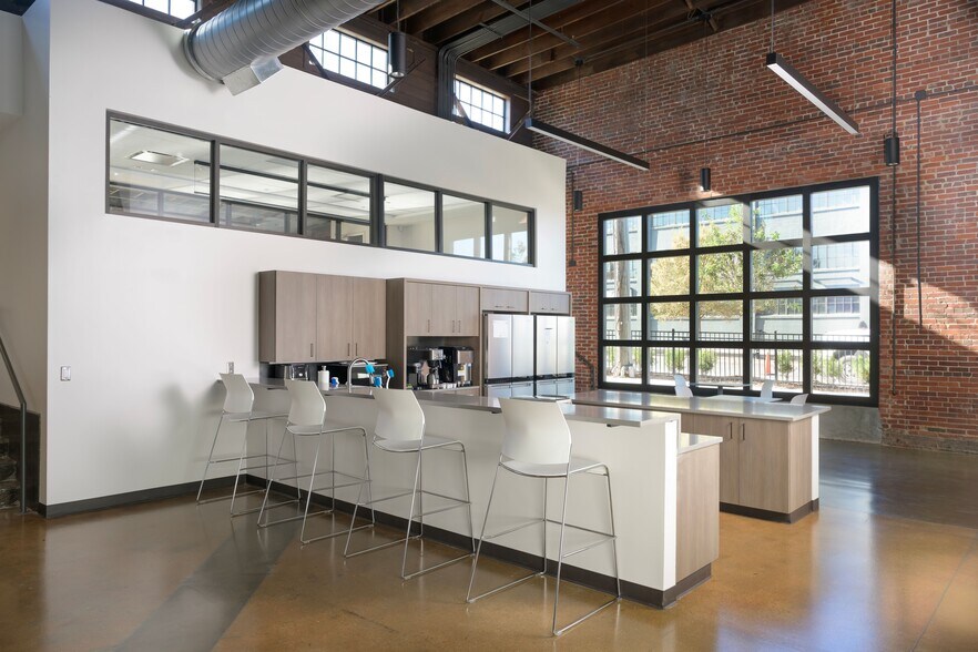 More Photos Of 1200 1st Ave S, Birmingham Office For Lease