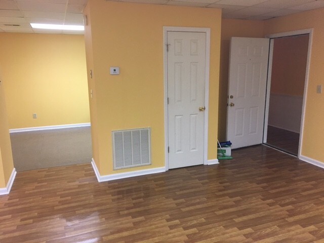 More Photos Of 120 S Market St, Madison Storefront Retail Residential For Sale