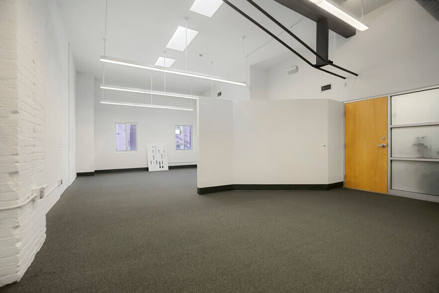 More Photos Of 1115 Broadway, Denver Office For Sale