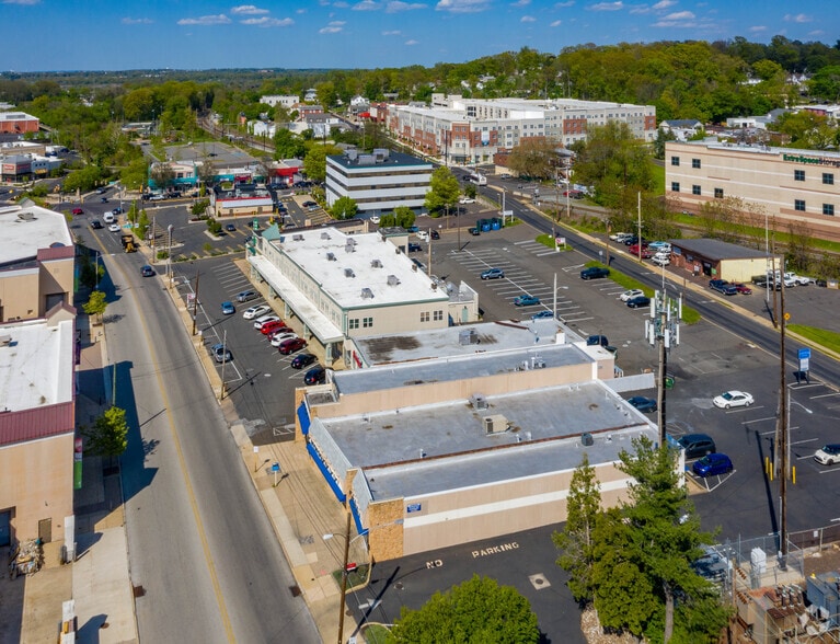 More Photos Of 31-49 Easton Rd, Willow Grove Storefront Retail Office For Lease