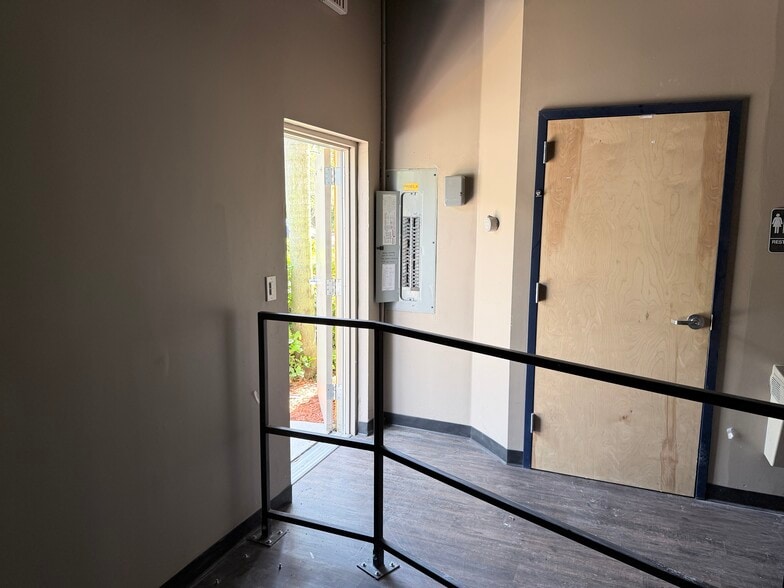 More Photos Of 2359-2367 N University Dr, Coral Springs Unknown For Lease