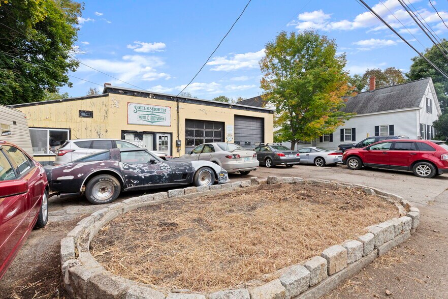 More Photos Of 334 Main St, Somersworth Auto Repair For Sale
