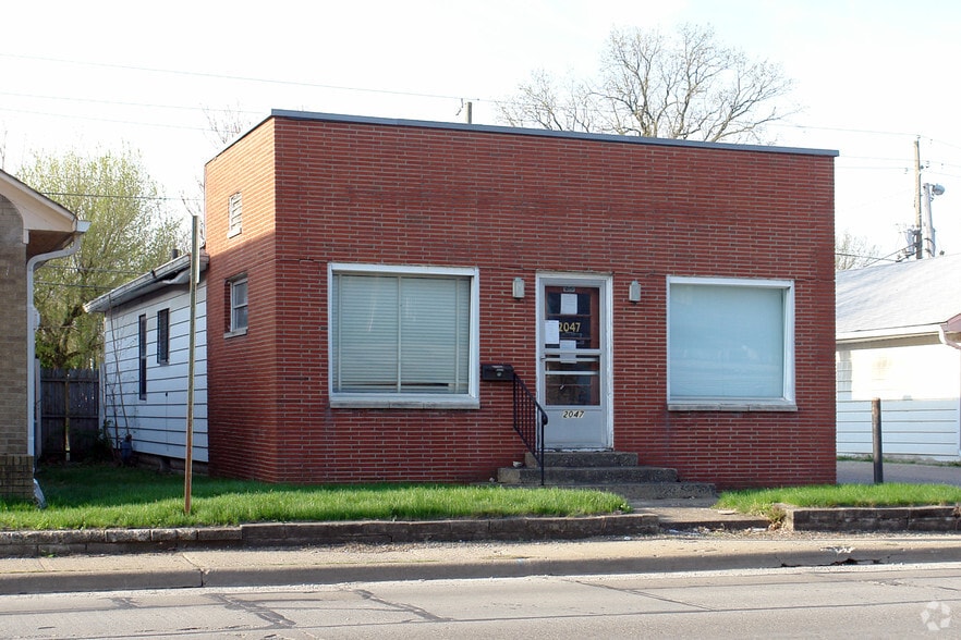 More Photos Of 2047 E 46th St, Indianapolis Office For Lease