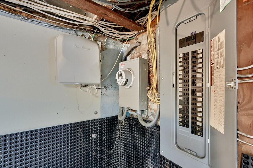 More Photos Of 508 Fairmount Ave, Towson Specialty For Sale