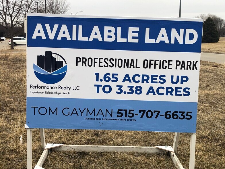 More Photos Of NW NW 86th St @ Windsor Parkway, Johnston Land For Sale