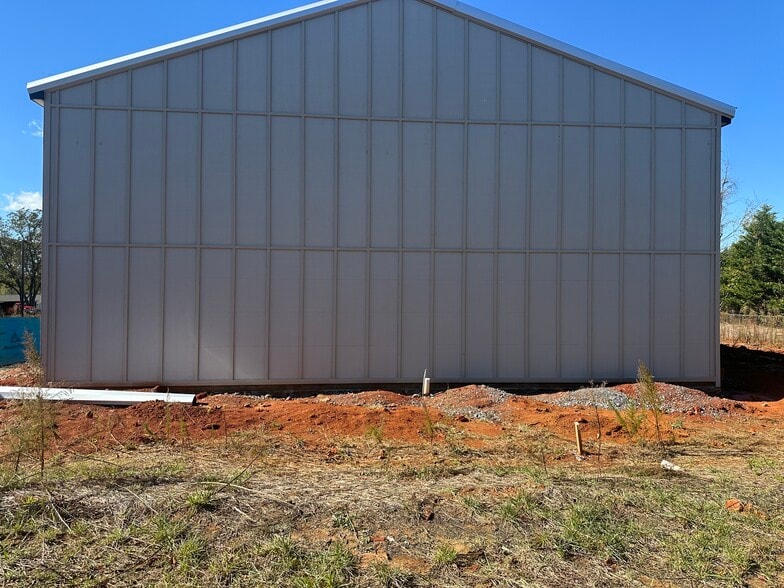 More Photos Of 3121 Old Furnace Rd, Boiling Springs Warehouse For Lease