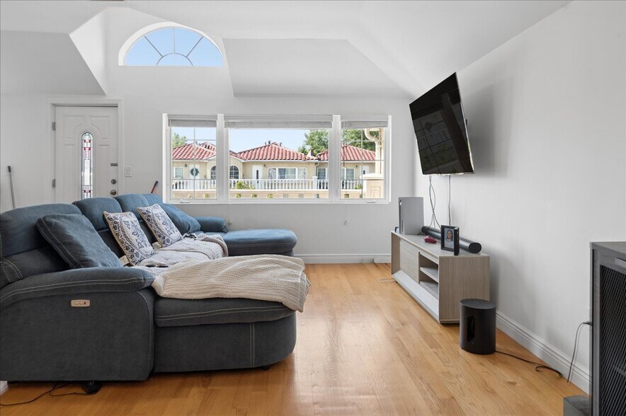 More Photos Of , Bronx Multifamily For Sale