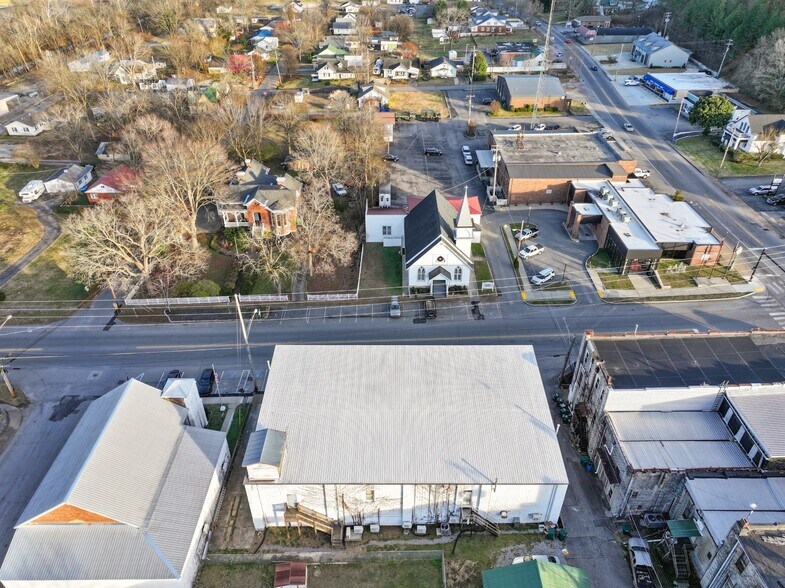 More Photos Of 114 N Church St, Waverly Loft Creative Space For Sale