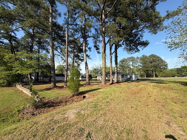 More Photos Of 1830 US Highway 17, Williamston Flex For Sale