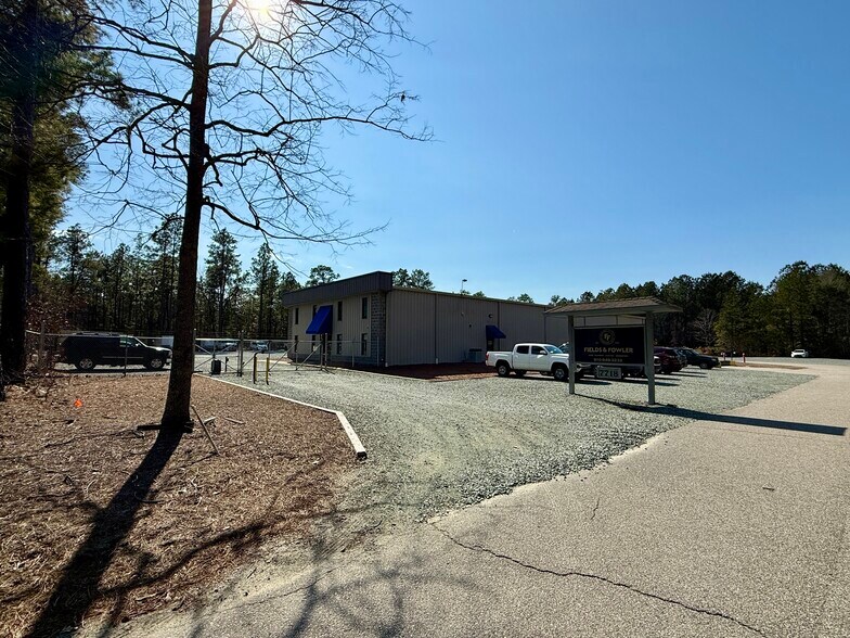 More Photos Of 7718 NC 22 Hwy, Carthage Warehouse For Lease