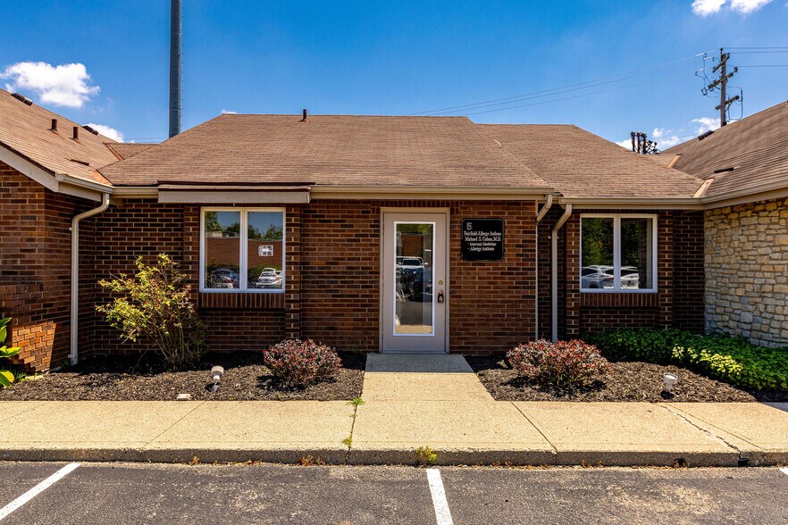 More Photos Of 5850 Boymel Dr, Fairfield Medical For Sale