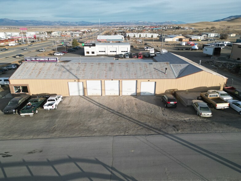 More Photos Of 3005 Prospect Ave, Helena Industrial For Sale