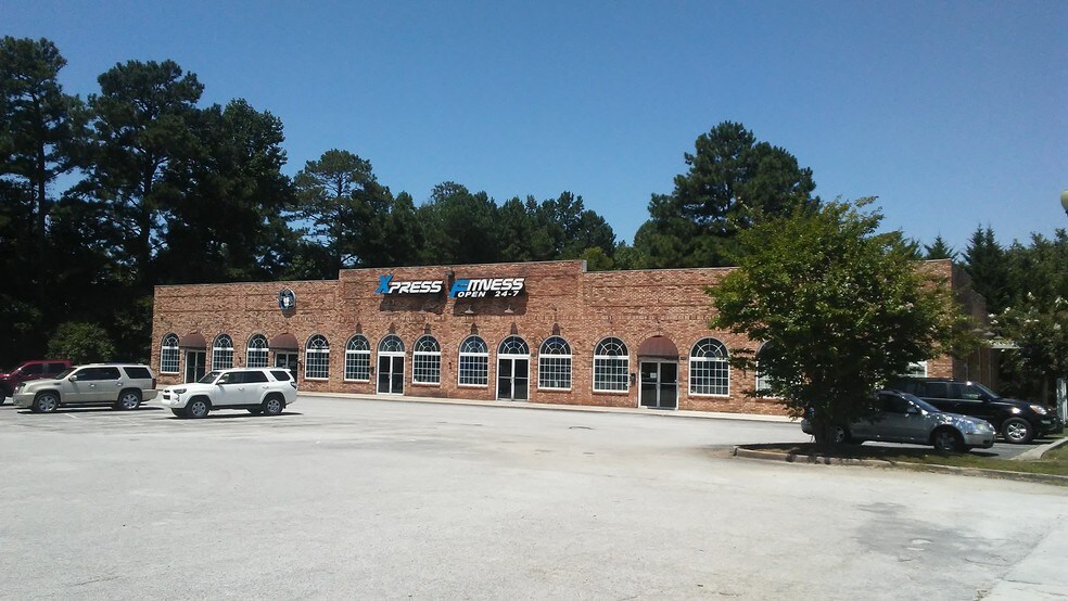 Primary Photo Of 48 Community Square Blvd, Villa Rica General Retail For Sale