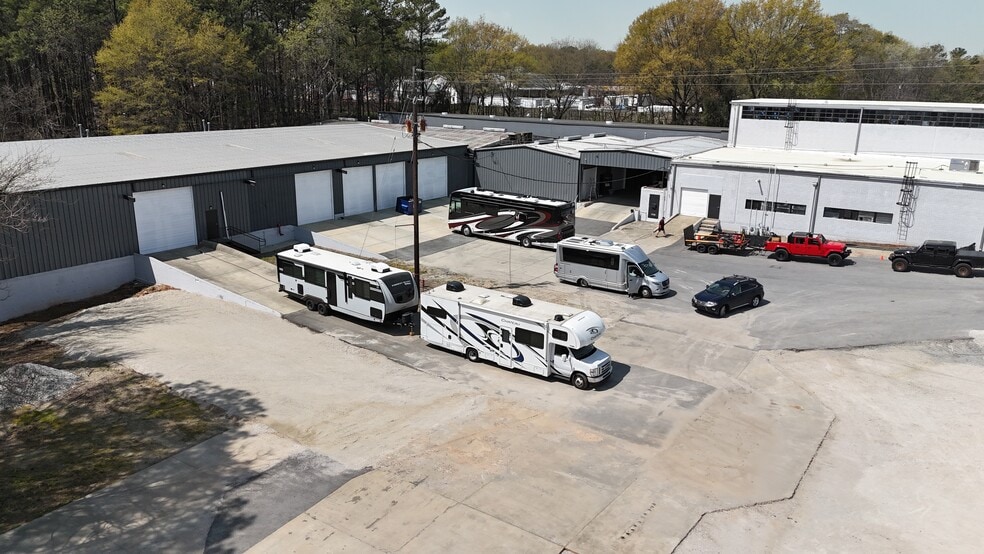 More Photos Of 1405 Owenby Dr, Marietta Warehouse For Sale