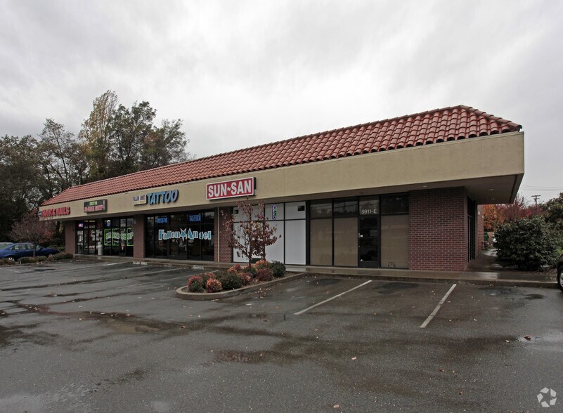 More Photos Of 5911 Auburn Blvd, Citrus Heights Unknown For Lease