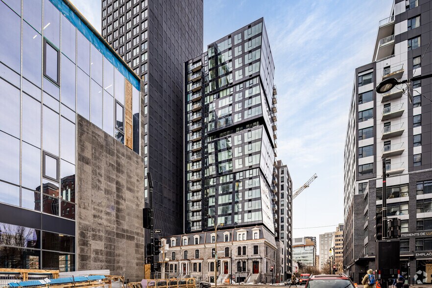 Primary Photo Of 1170-1194 Rue Mackay, Montréal Apartments For Sale