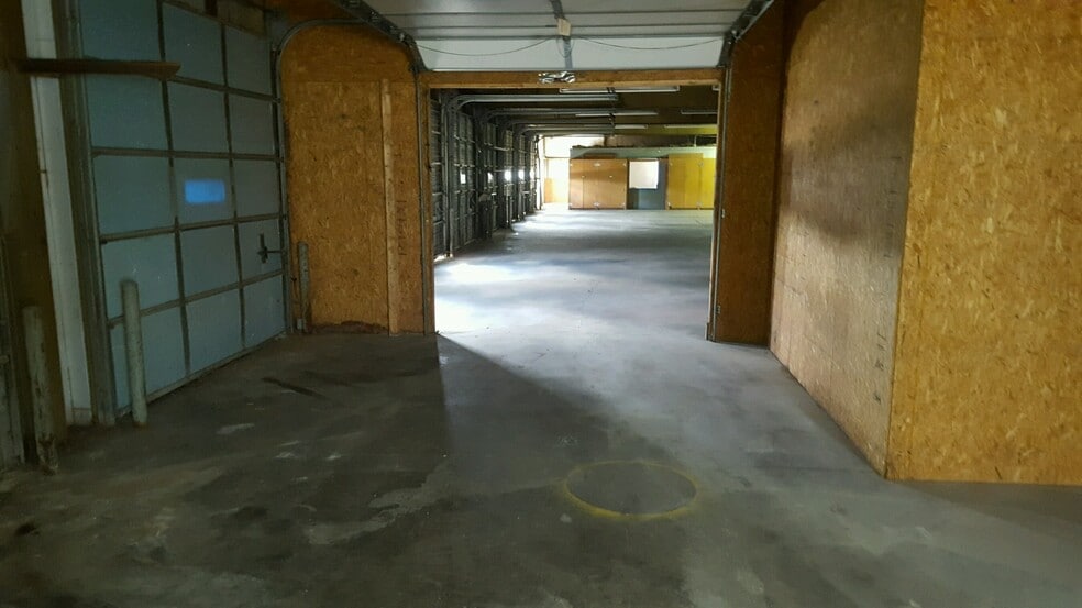 More Photos Of 1133 E Virginia St, Evansville Warehouse For Sale