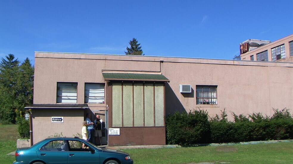 More Photos Of 36 Railroad Ave, Frewsburg Manufacturing For Lease
