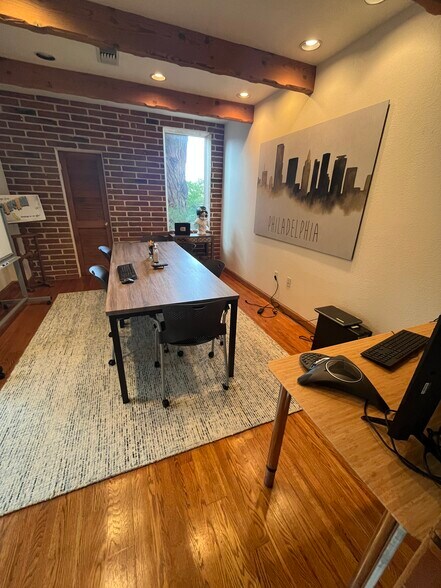 More Photos Of 34921 Calle del Sol, Capistrano Beach Office For Lease