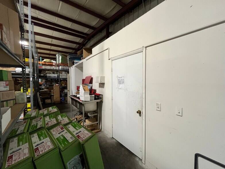 More Photos Of 16645 US Highway 19, Hudson Showroom For Sale