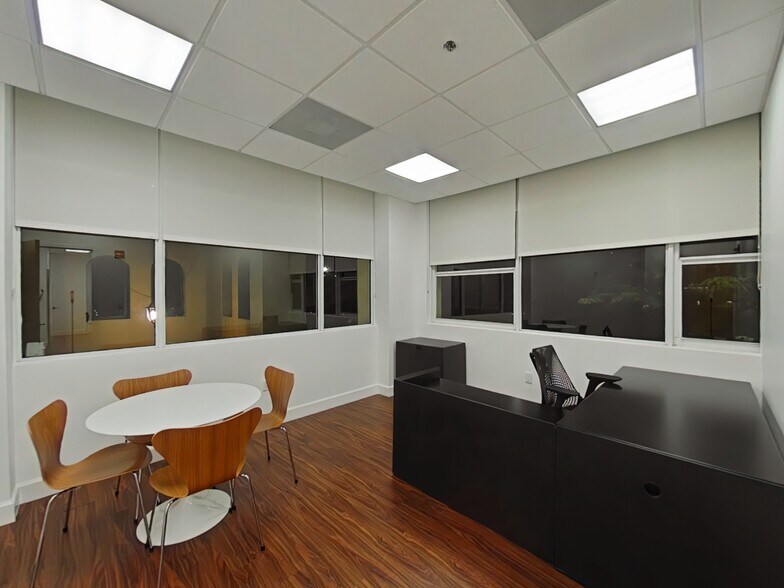 More Photos Of 1607 Ponce de Leon, Coral Gables Apartments For Sale