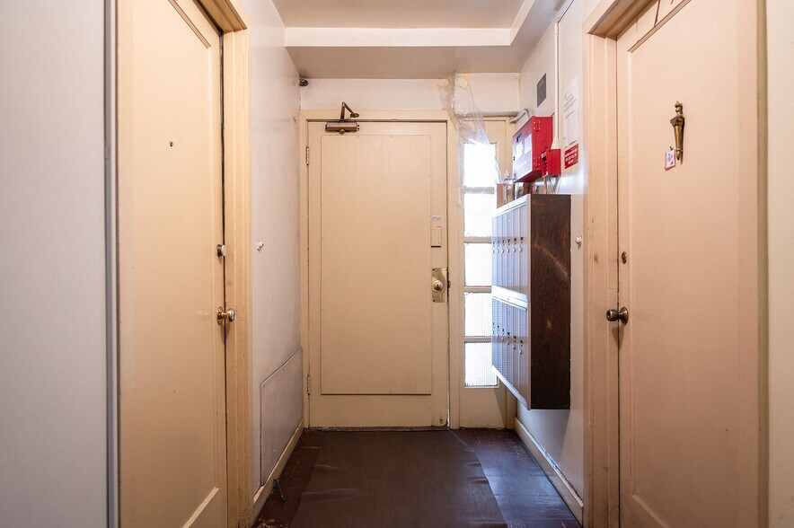 More Photos Of 1073 Bush St, San Francisco Apartments For Sale