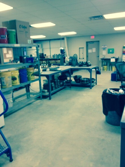 More Photos Of 2120 Brandon Dr, Tyler Flex For Sale