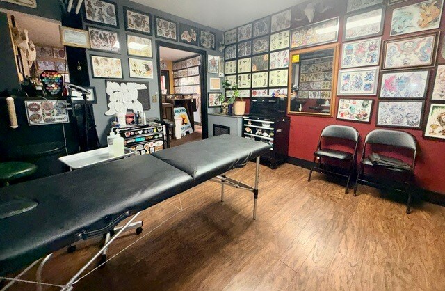 More Photos Of 913 Gallatin Ave, Nashville Office For Lease