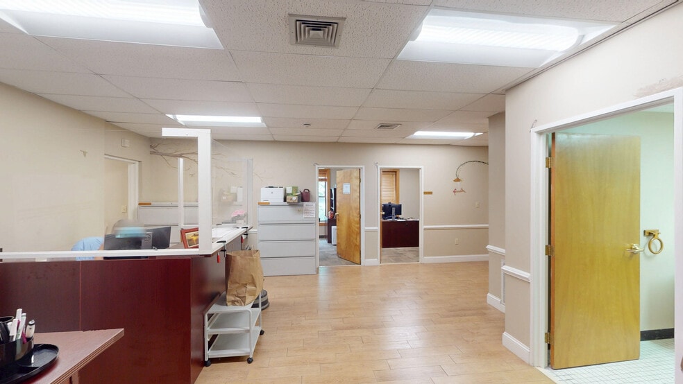 More Photos Of 536 Broad St, Weymouth Medical For Sale