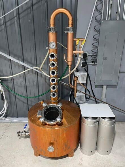 More Photos Of 136 Huron Ave, Oconto Warehouse For Sale