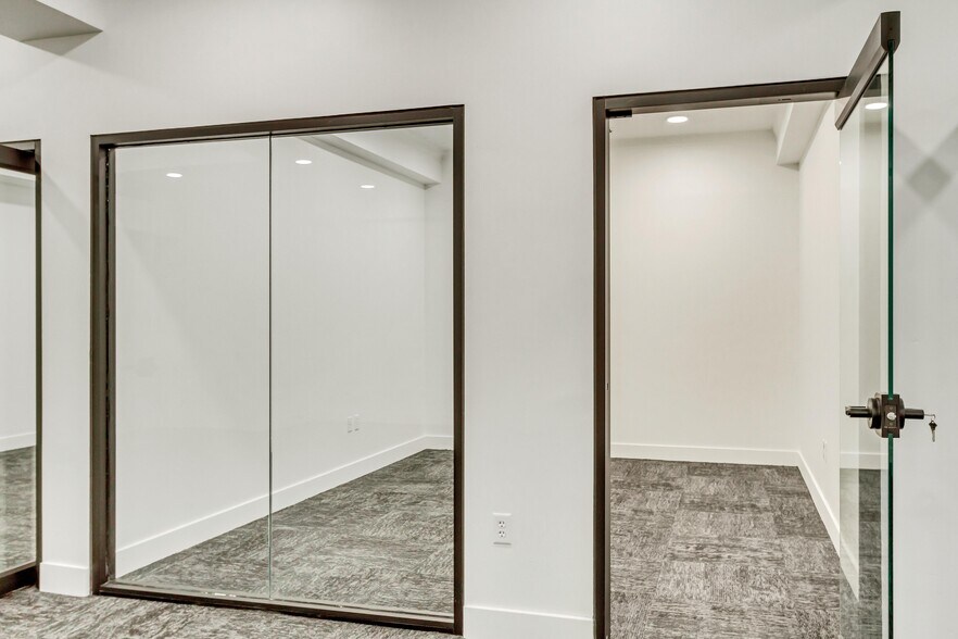 More Photos Of 2550 Washington Blvd, Ogden Office For Lease