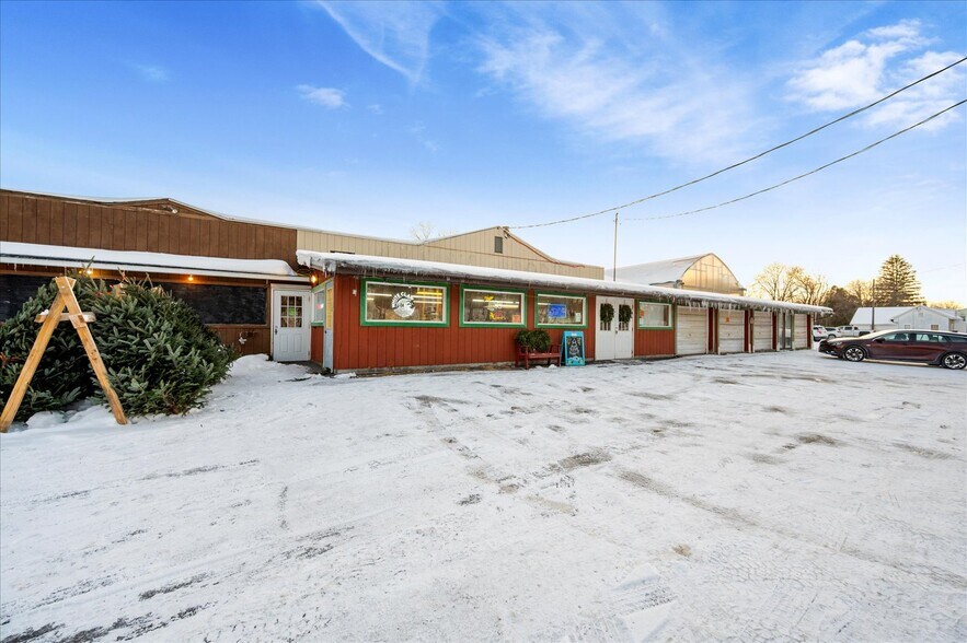 Primary Photo Of 485 Seneca St, Sherrill Freestanding For Sale