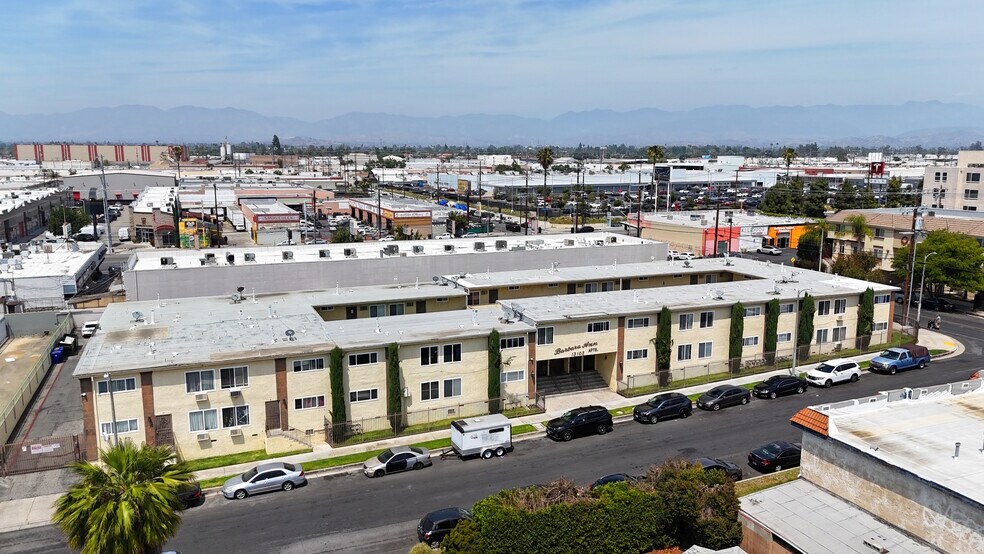 More Photos Of 13103 Barbara Ann St, North Hollywood Apartments For Sale