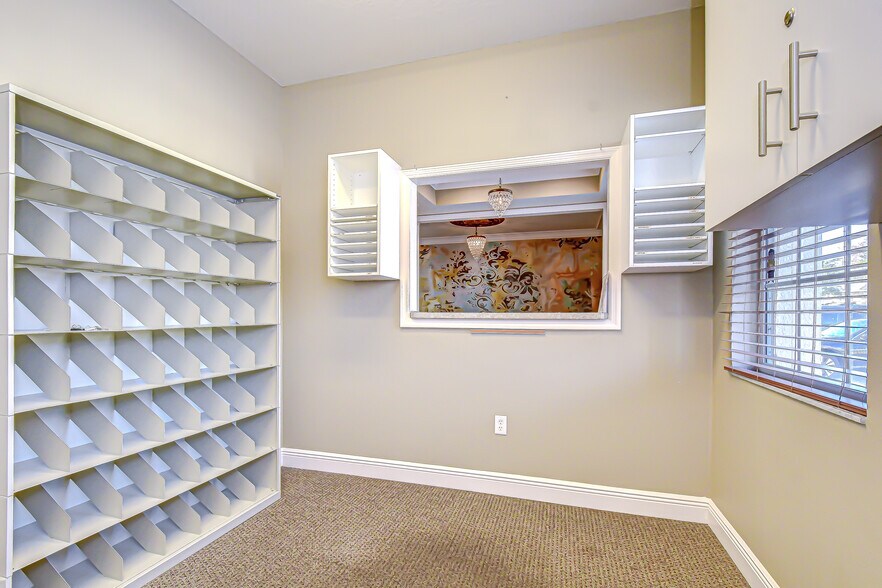More Photos Of 6928 Linebaugh Ave, Tampa Office For Sale