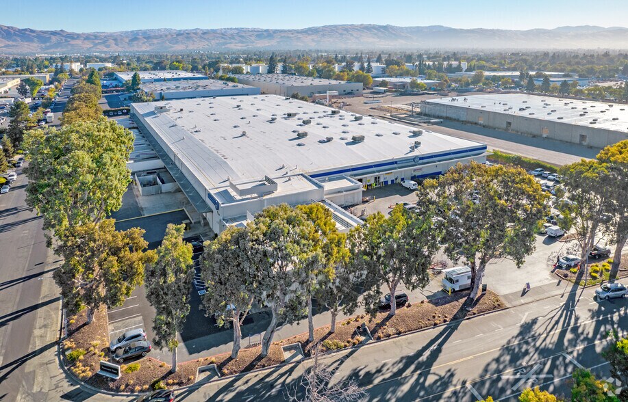 More Photos Of 520-528 Brennan St, San Jose Unknown For Lease