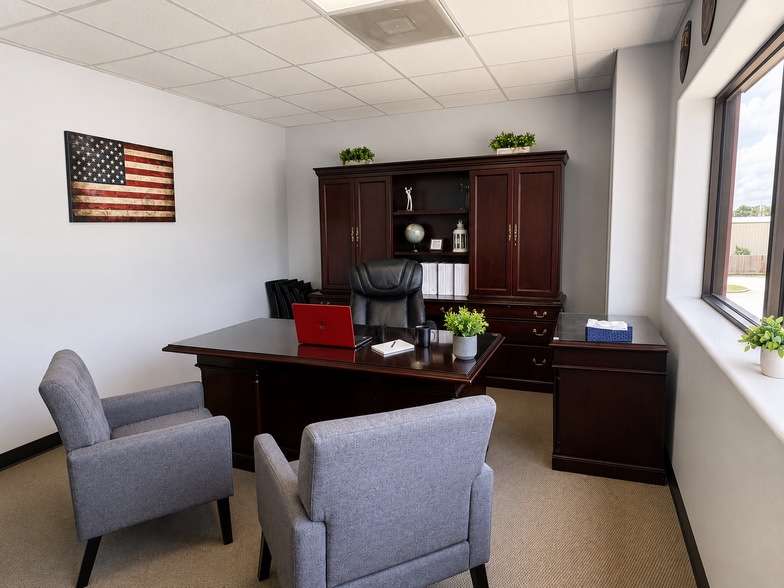 More Photos Of 96 Beach Walk Blvd, Conroe Office For Lease