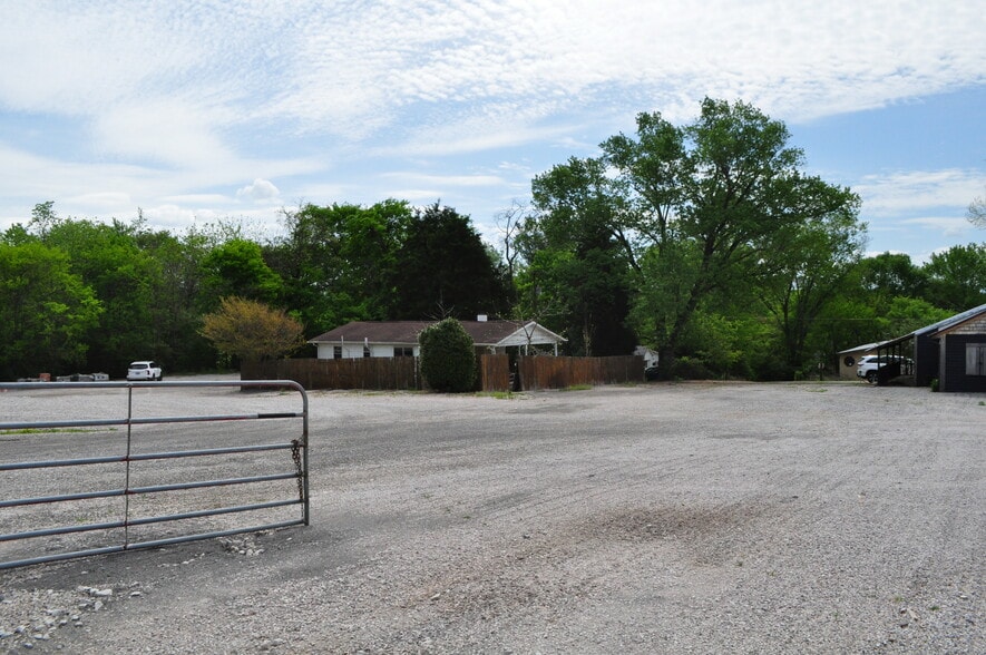 More Photos Of 7250 Rutledge Pike, Knoxville Land For Sale