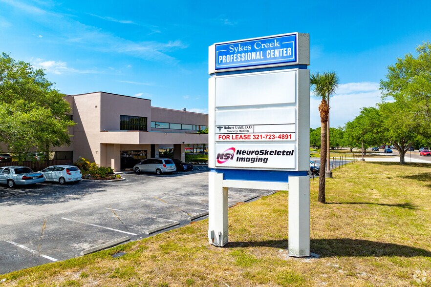 More Photos Of 255 N Sykes Creek Pky, Merritt Island Medical For Lease