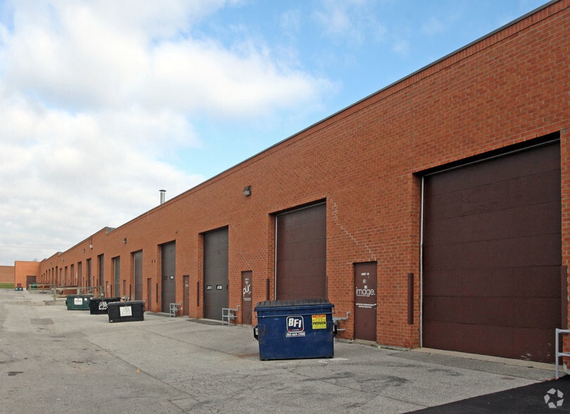 More Photos Of 610 Bowes Rd, Vaughan Warehouse For Sale