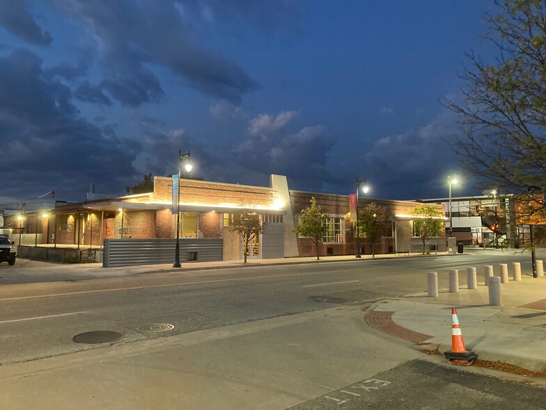 Primary Photo Of 400 S Emporia St, Wichita Storefront Retail Office For Lease