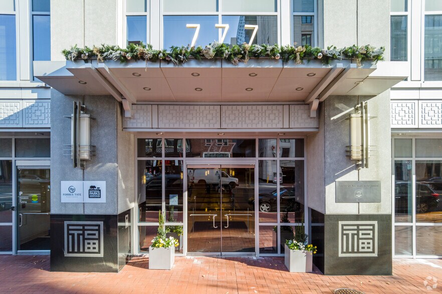 More Photos Of 777 6th St NW, Washington Office For Lease