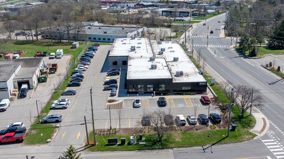 More Photos Of 510 Weber St N, Waterloo Warehouse For Lease