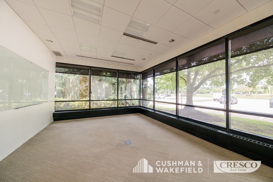 More Photos Of 6060 Parkland Blvd, Mayfield Heights Office For Lease