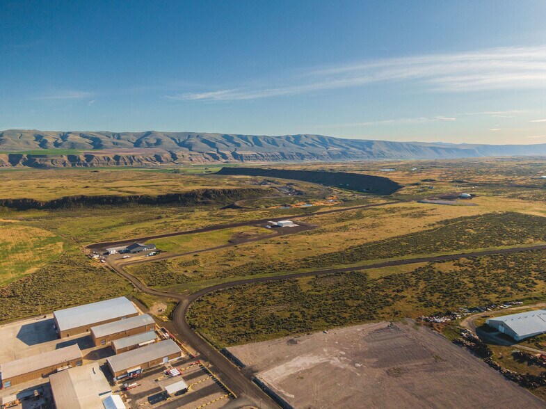 More Photos Of Road E SW, Royal City Land For Sale