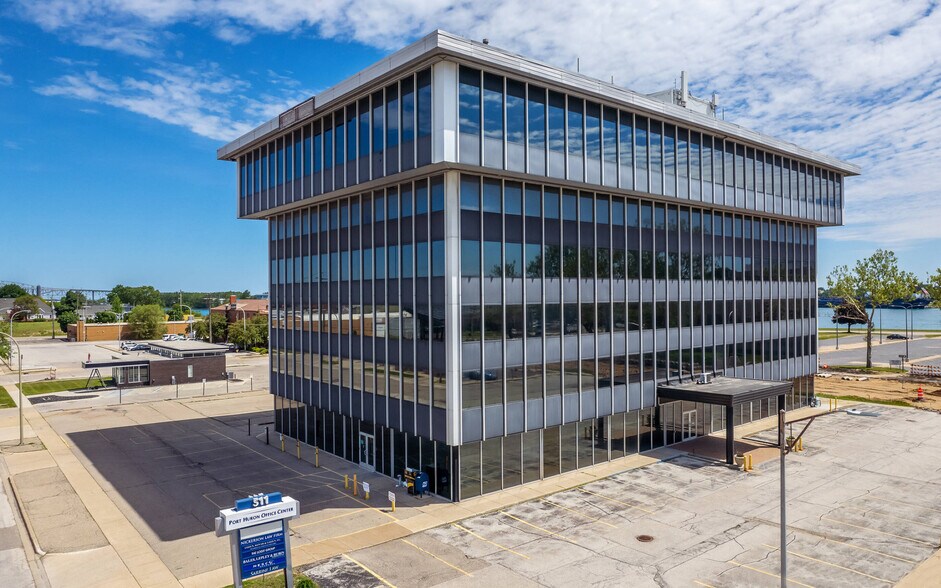 Primary Photo Of 511 Fort St, Port Huron Office Residential For Sale