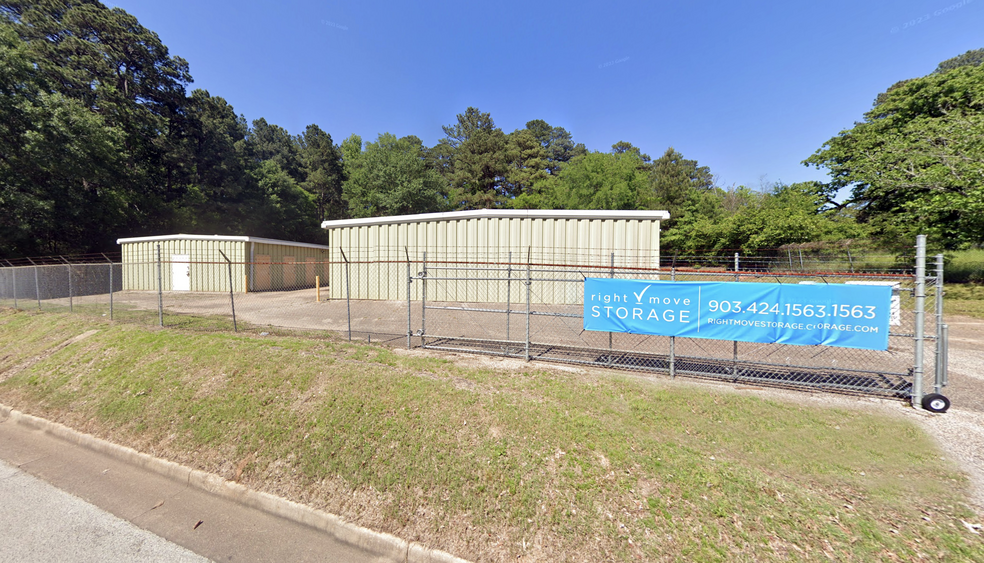 Primary Photo Of 2202 S Green St, Longview Self Storage For Sale