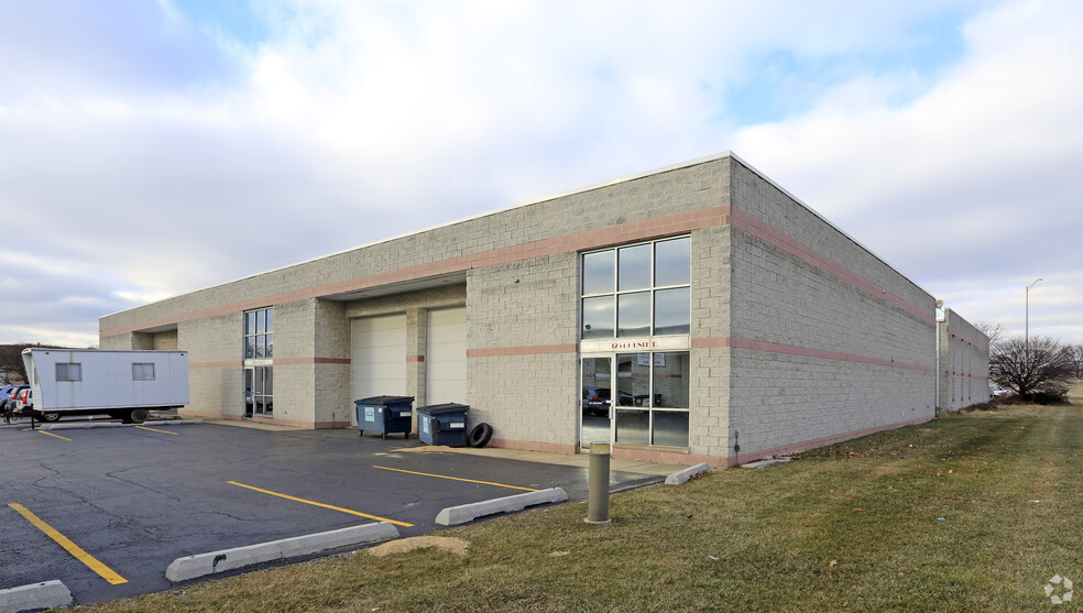 Primary Photo Of 12549 Holiday Dr, Alsip Warehouse For Lease