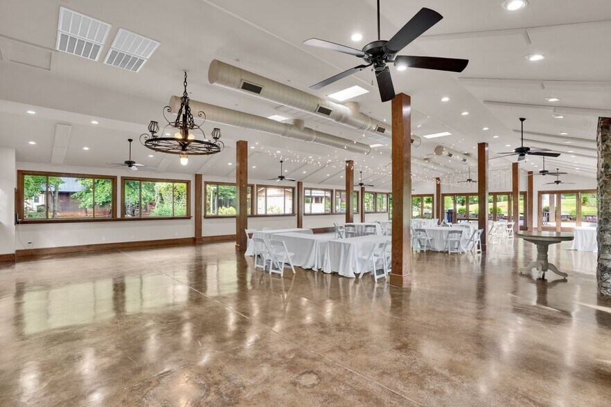 More Photos Of 1530 Buck Hill Rd, Ridgeway Industrial For Sale