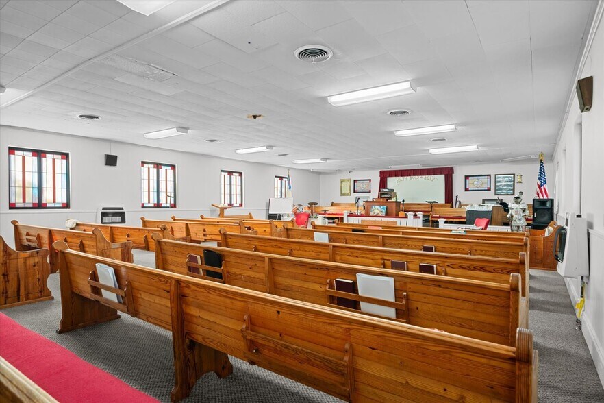 More Photos Of 123 Bethel Church Rd NE, Dalton Religious Facility For Sale