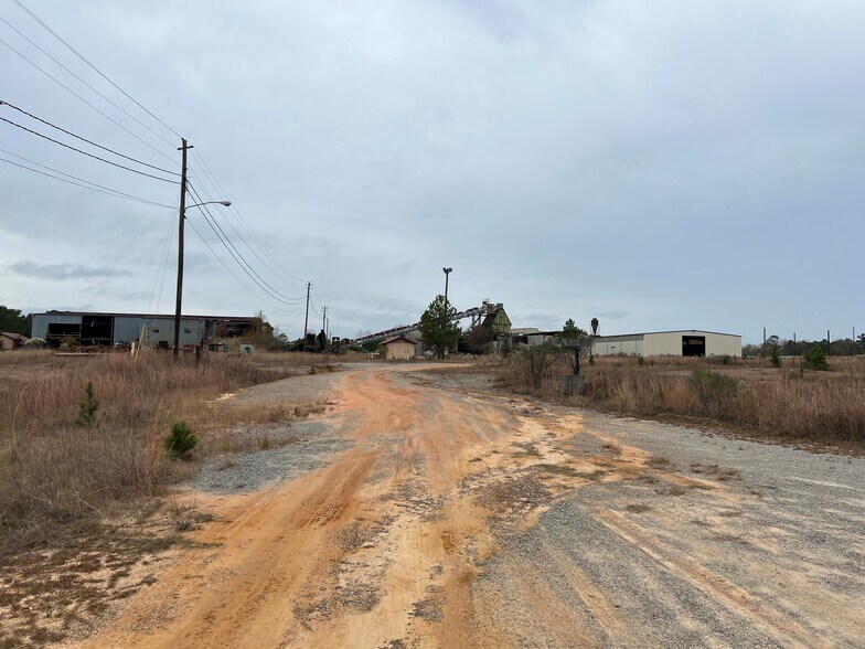 More Photos Of 341 Golden Isles Pkwy, Mc Rae Helena Land For Sale